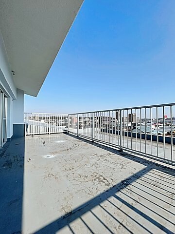 物件内観写真24　(2Fバルコニー)