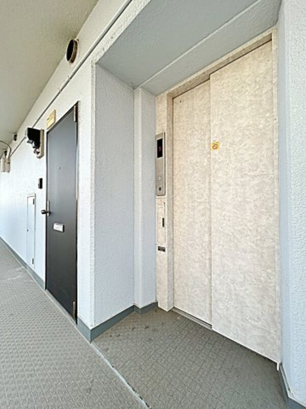 建物設備(エレベーター)