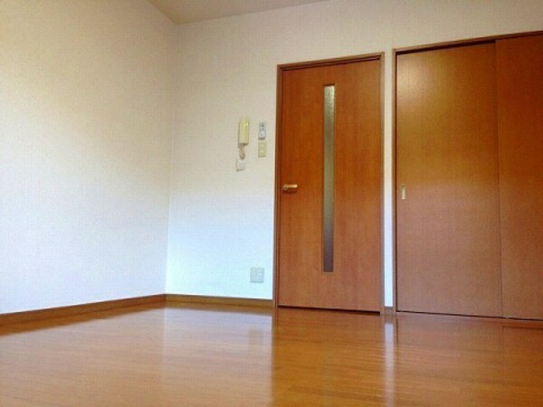 洋室(室内写真は別部屋の写真です。)