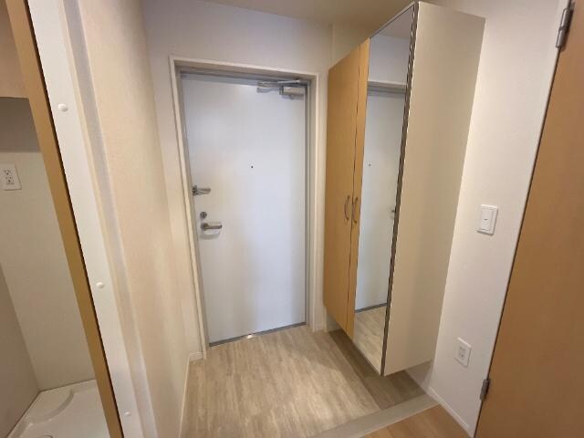 物件内観写真19　(玄関)