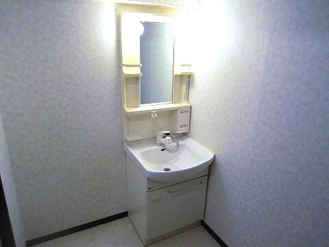 物件内観写真7　(室内写真は別部屋の写真です。)