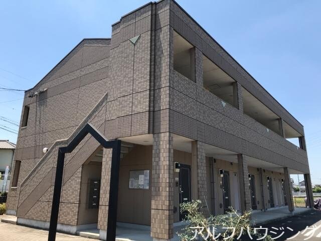 物件外観写真3　(外観写真（昼）)