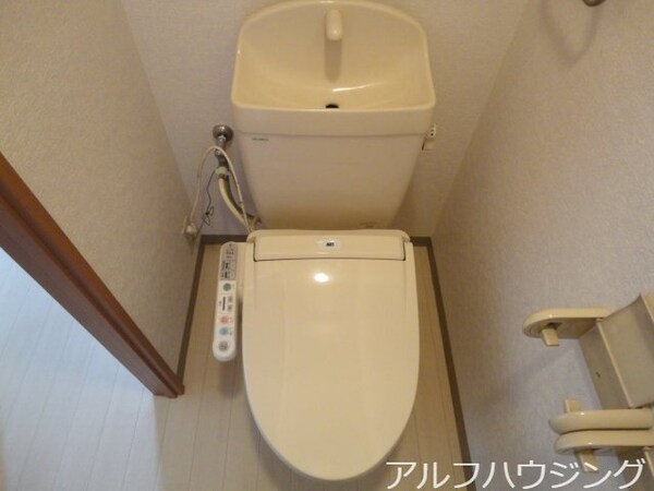 トイレ(シャワー付トイレ)