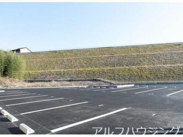 駐車場(駐車場)