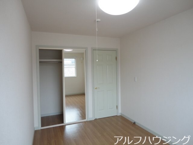 物件内観写真11　(北洋室)