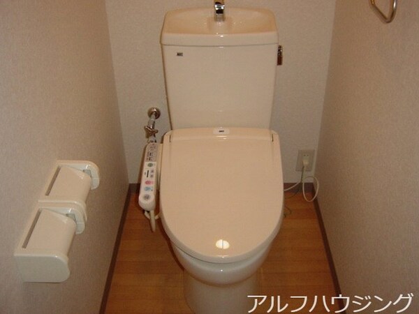 トイレ(トイレ)
