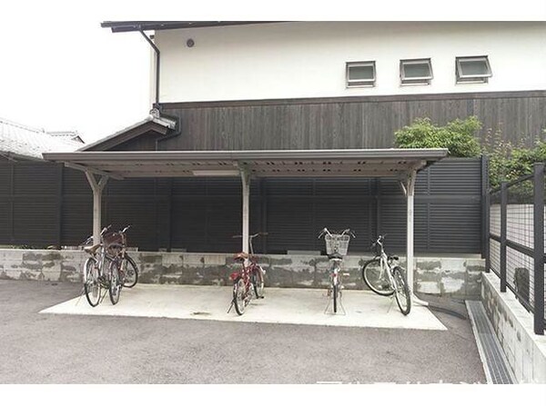 その他共有部分(駐輪場)