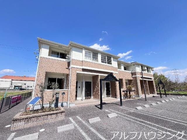 物件外観写真2　(外観写真（昼）)