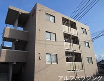 シャルマン・リーヴの外観写真