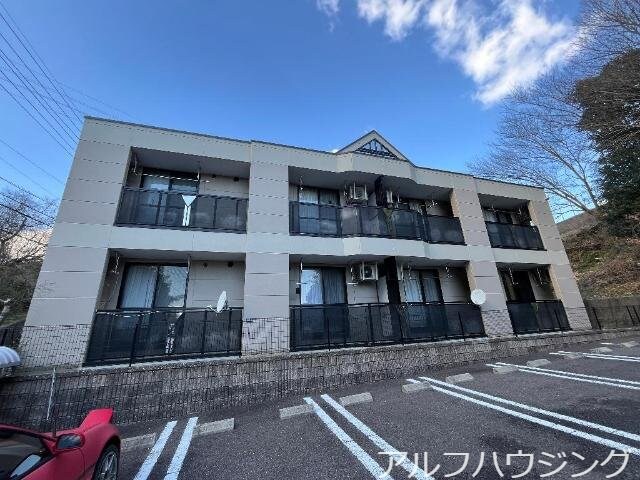 物件外観写真2　(外観写真（昼）)