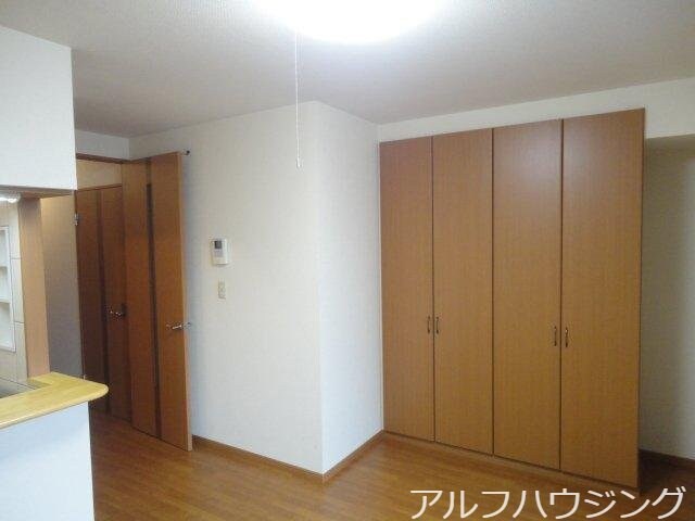 物件内観写真5　(室内)