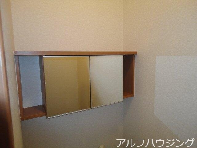 物件内観写真18　(トイレ)