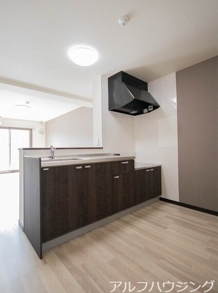 物件内観写真4　(イメージ)