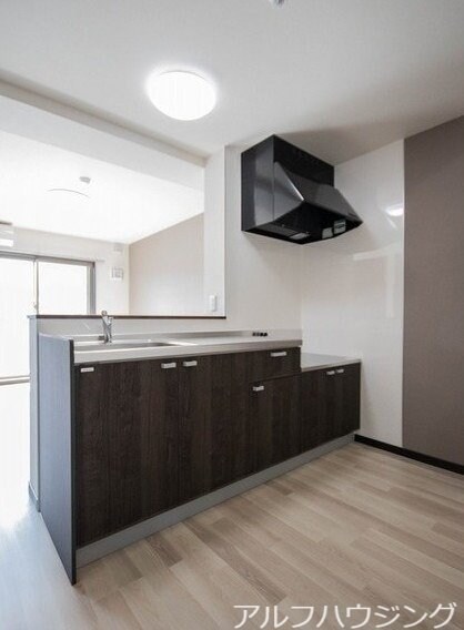 物件内観写真4　(イメージ)