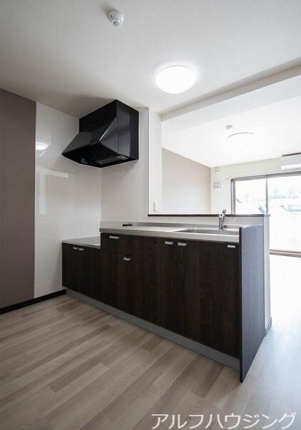 物件内観写真4　(イメージ)