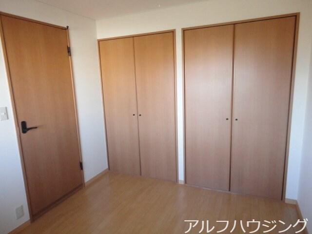 物件内観写真10　(北洋室)