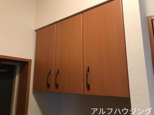 物件内観写真21　(収納)