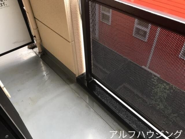 物件内観写真23　(ベランダ)