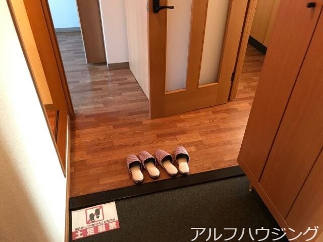 物件内観写真20　(玄関)