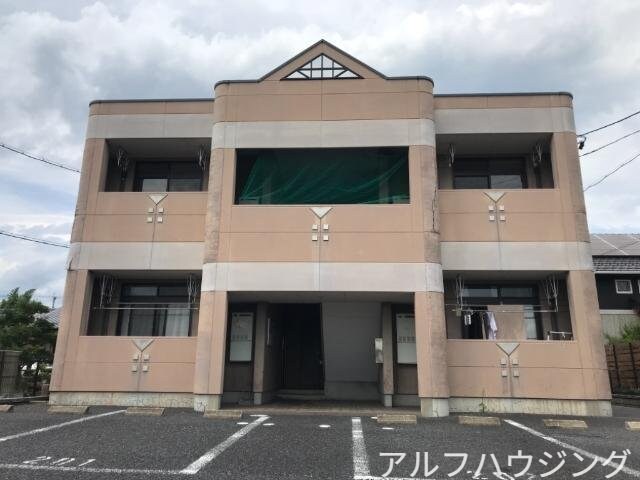 物件外観写真2　(外観写真（昼）)