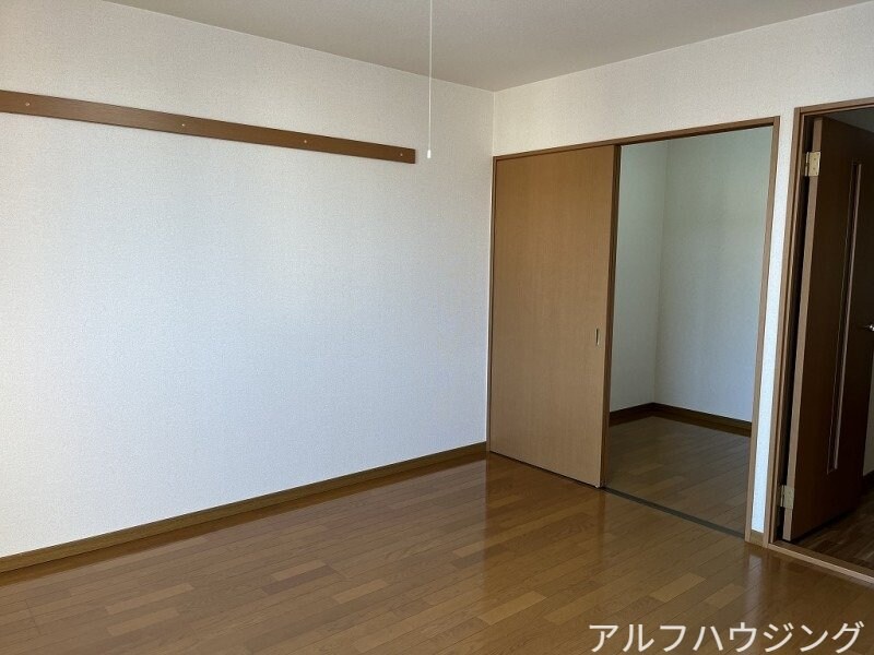 物件内観写真8　(イメージ)