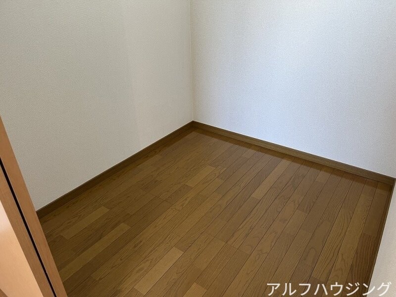 物件内観写真11　(イメージ)