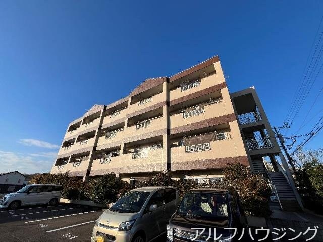 物件外観写真2　(外観写真（昼）)