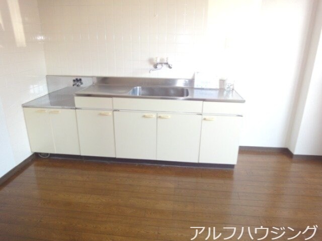 物件内観写真6　(イメージ)