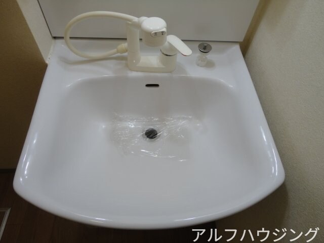 物件内観写真14　(洗髪洗面化粧台)