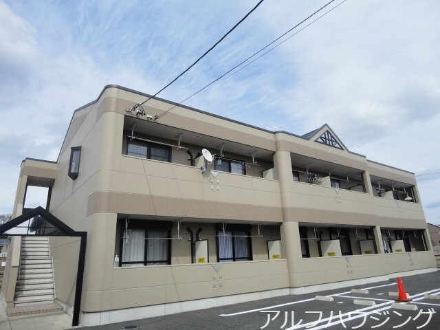 物件外観写真3　(外観写真（昼）)