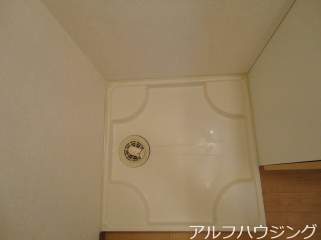 物件内観写真19　(洗濯パン)