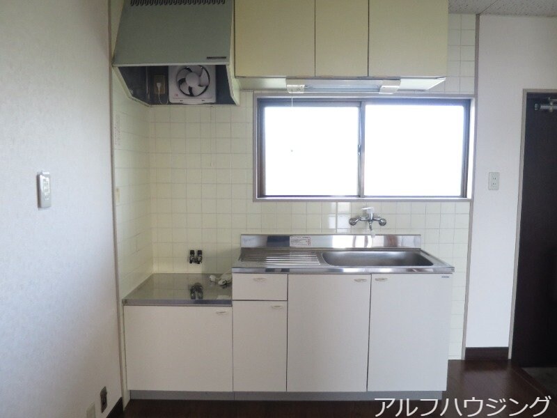 物件内観写真5　(イメージ)