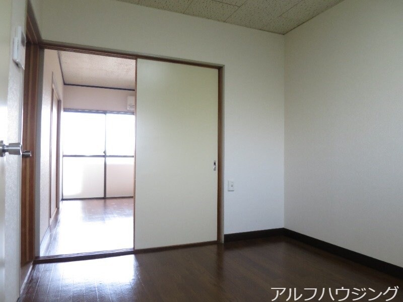 物件内観写真6　(イメージ)