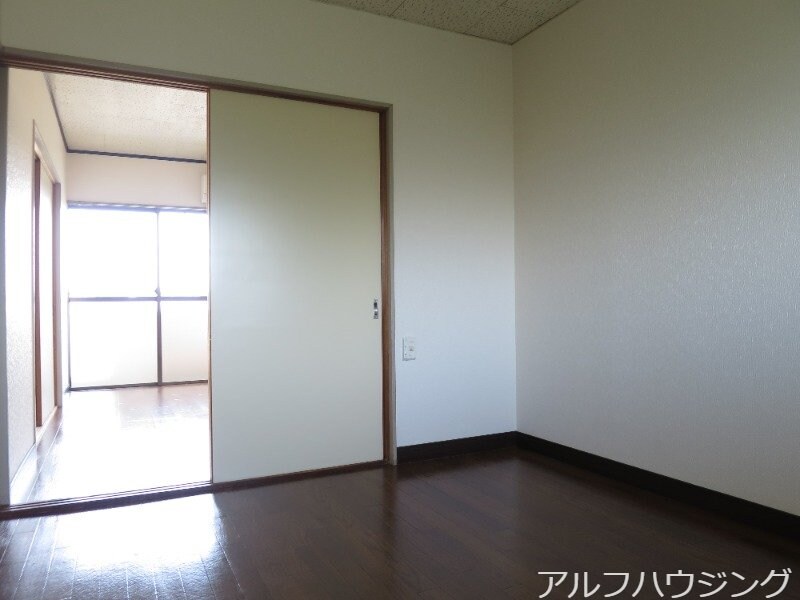 物件内観写真5　(イメージ)