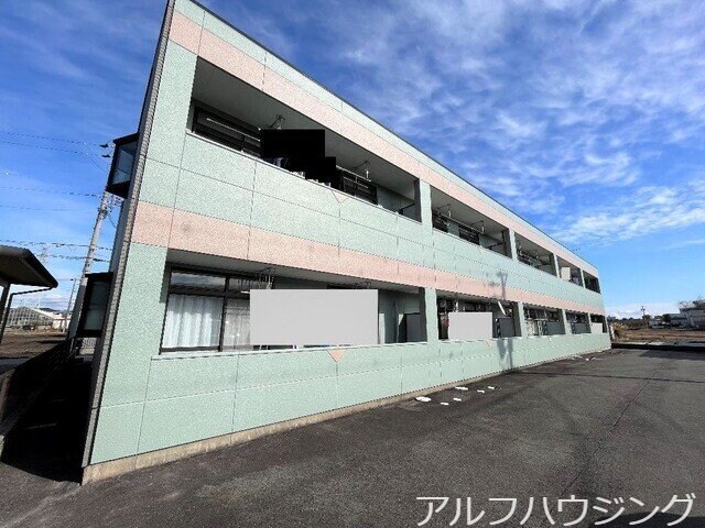 物件外観写真2　(外観写真（昼）)