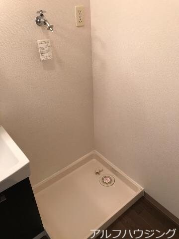 物件内観写真19　(洗濯機置き場)