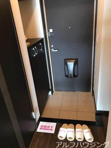 物件内観写真22　(玄関)