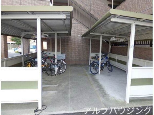 その他共有部分(駐輪場)