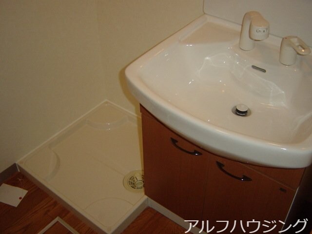 物件内観写真18　(洗面)