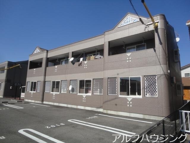 物件外観写真1　(外観写真（昼）)