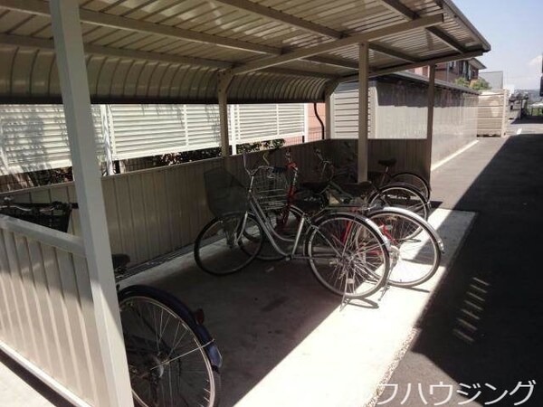 その他共有部分(駐輪場)