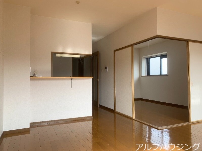 物件内観写真8　(イメージ)