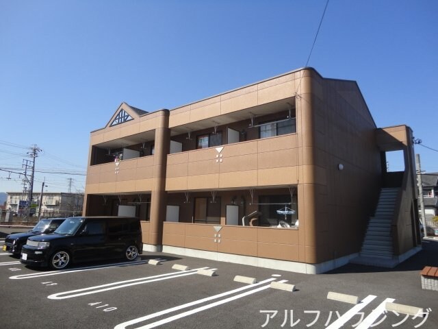 物件外観写真1　(外観写真（昼）)