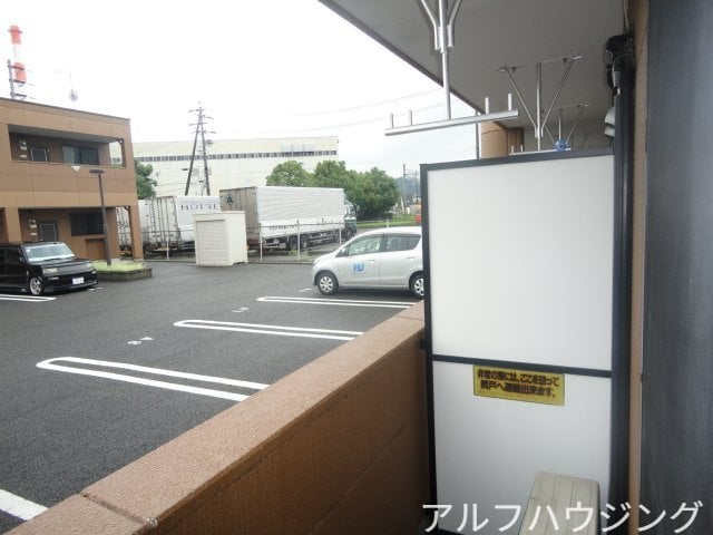 物件内観写真19　(ベランダ)