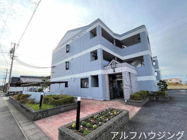 物件外観写真3　(外観写真（昼）)