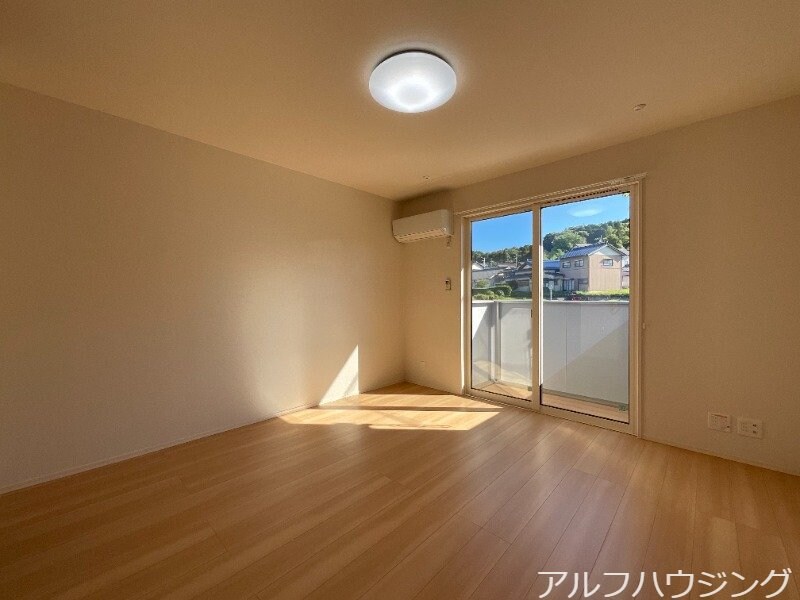 物件内観写真6　(イメージ)