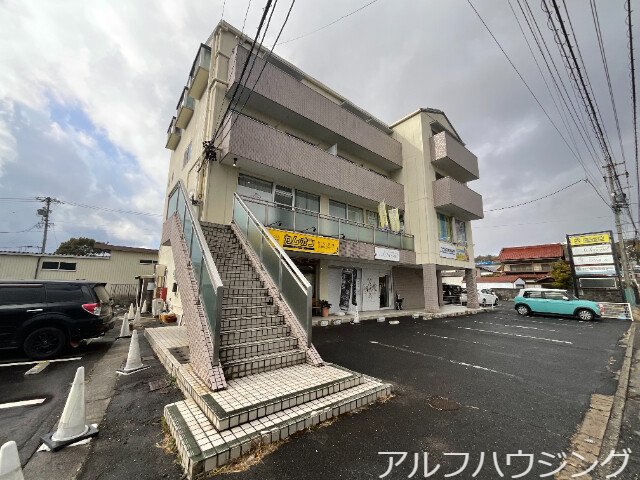 クレストSATO