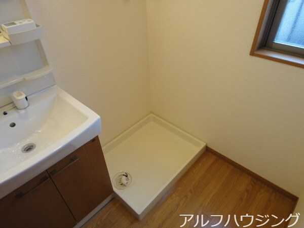 その他(洗濯機置場)