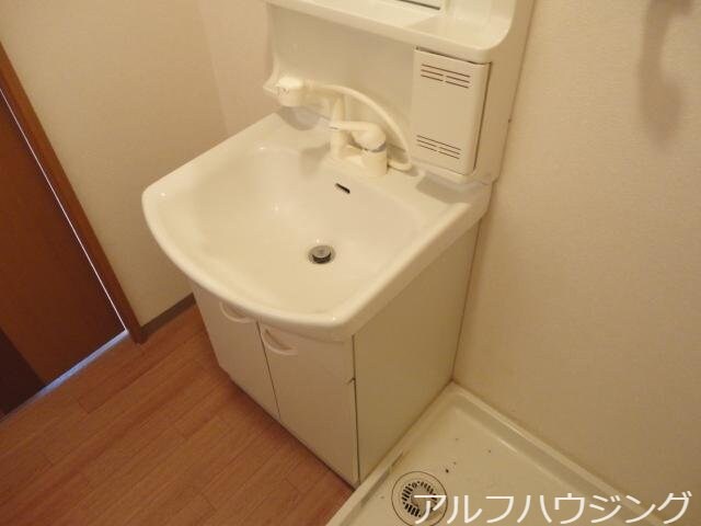 物件内観写真12　(洗面)