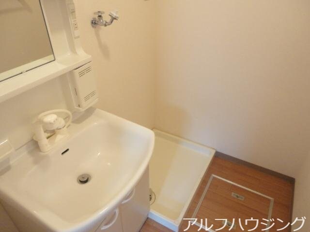 物件内観写真13　(洗面)